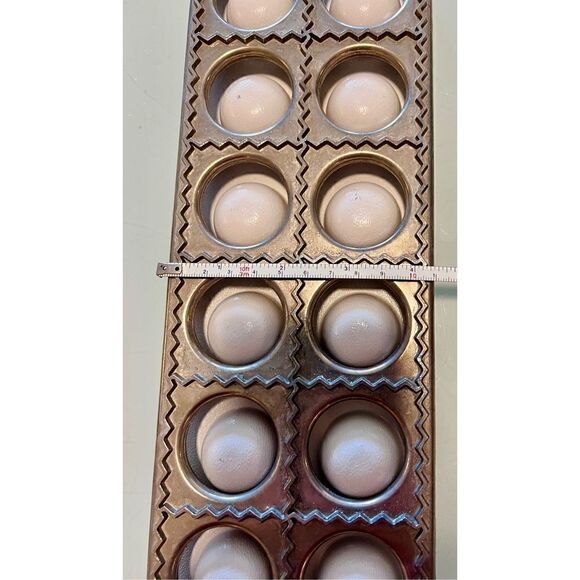 VTG Ravioli Plate #512-A Vitantonio Mfg. Co Eastlake OH Sturdy Vtg Ravioli Press - Picture 7 of 8